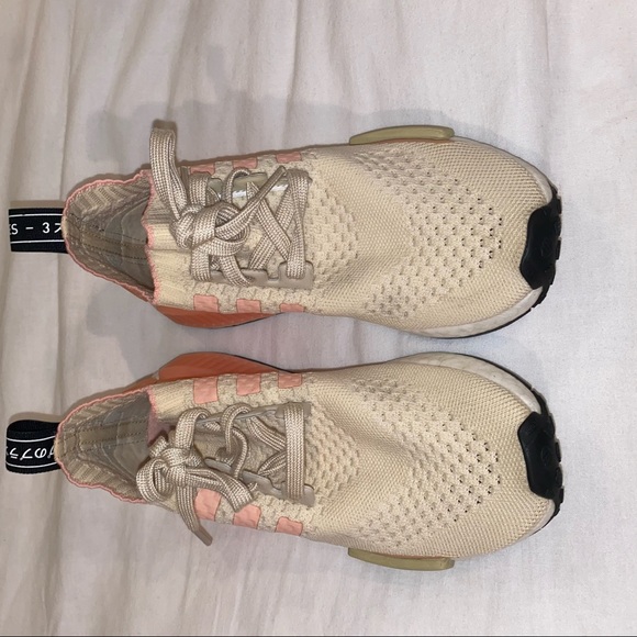 NMD_R1 PRIMEKNIT SHOES - Picture 4 of 8